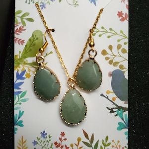 Green Gemstone earring necklace set